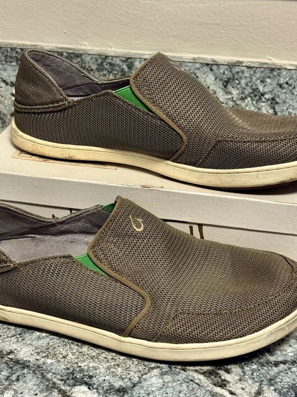 OluKai Nohea Mesh Men’s Size 9 Brown Mustang Slip On Boat Shoes
